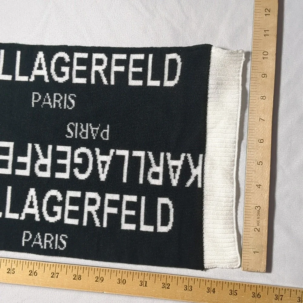 Karl Lagerfeld Paris Scarf‎ Black White Logo Knit Acrylic Reversible  70x10 EUC